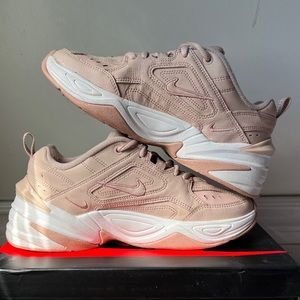 Nike M2K Tekno